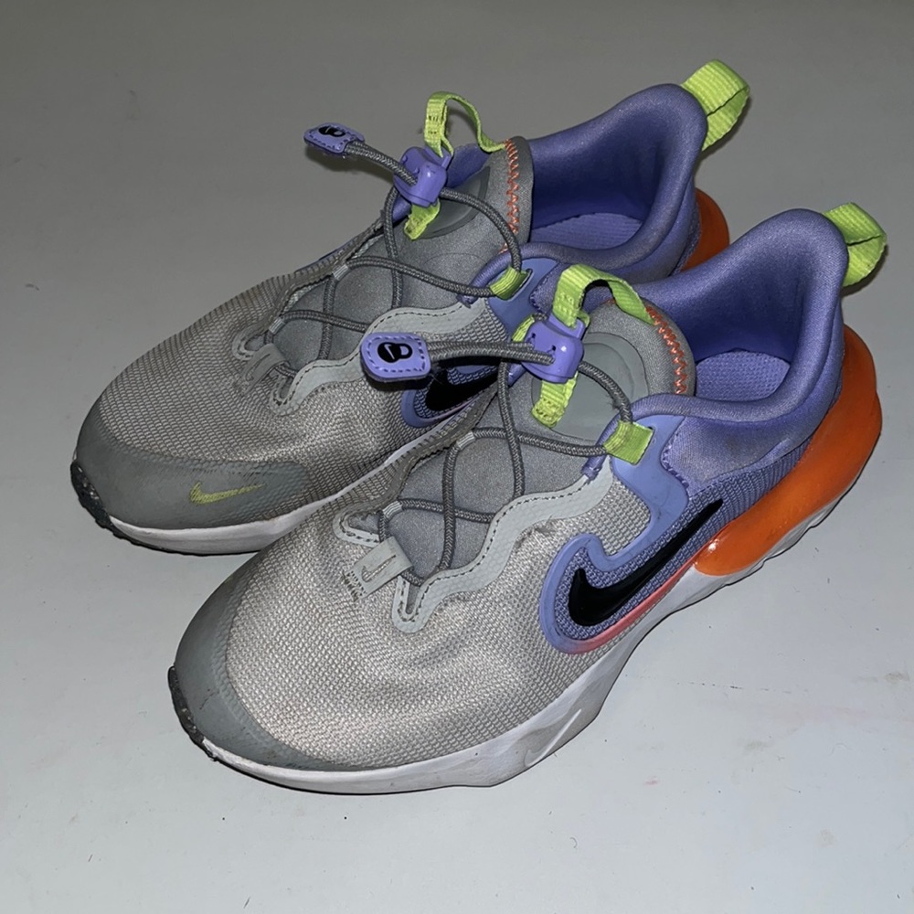 Nike